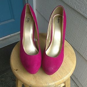 Platform heels 2 pair REPOSH